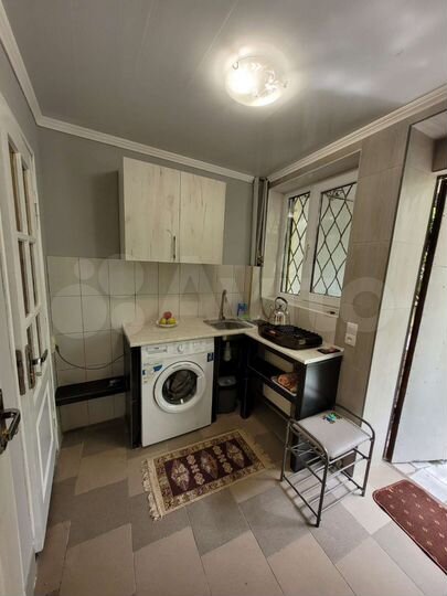 2-к. квартира, 30 м², 1/3 эт.