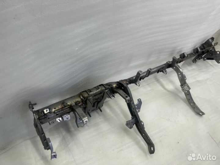 Усилитель торпеды Toyota Land Cruiser 200