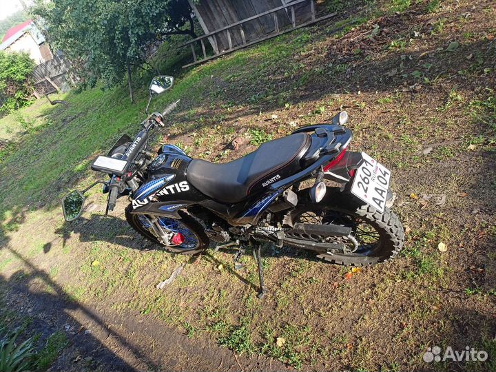 Продам мотоцикл avantis MT 250