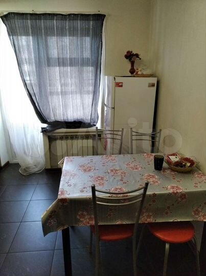 3-к. квартира, 75 м², 1/10 эт.