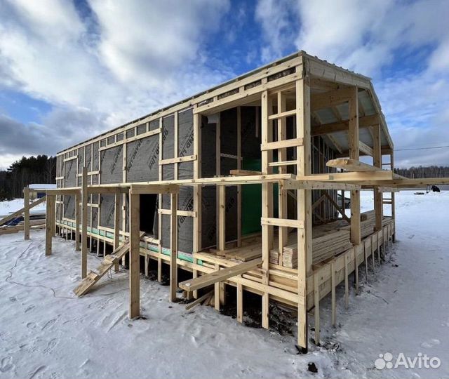 Бригада строителей