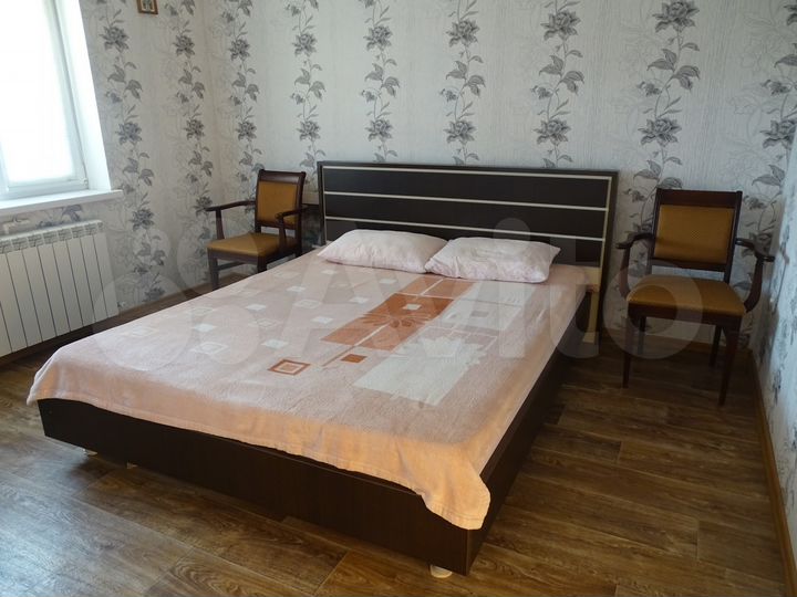 Дом 80 м² на участке 5 сот.