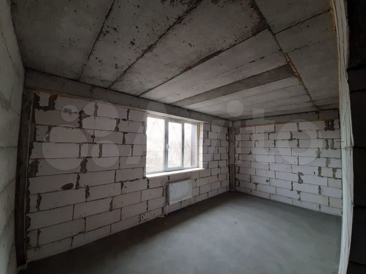 1-к. квартира, 42 м², 4/6 эт.