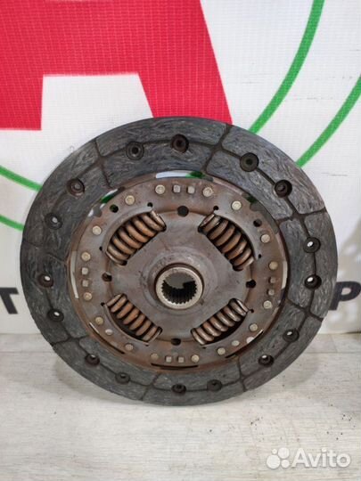 Комплект сцепления Nissan Note E11 HR16DE 2011