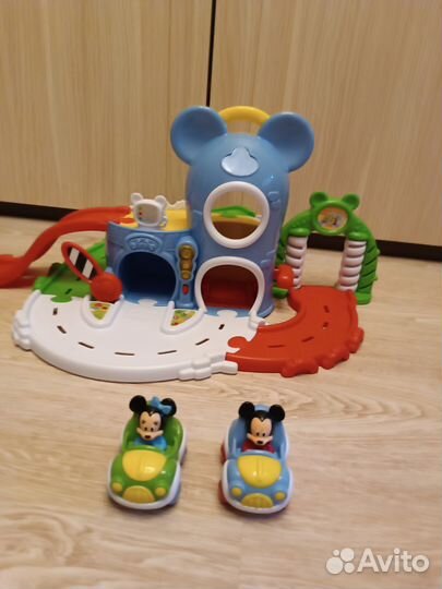 Игровой центр,Гараж Дисней, Микки и Мини Маус