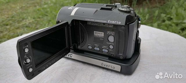 Видеокамера JVC GZ-MG575E