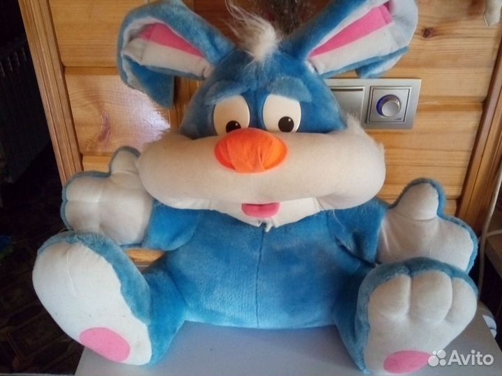 Большая мягкая игрушка заяц