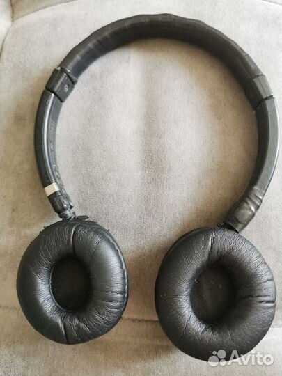 Беспроводные наушники creative