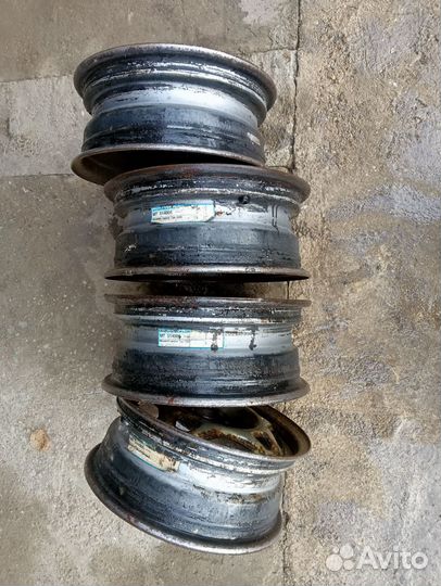 Комплект колёсных дисков mitsubishi carizma R14