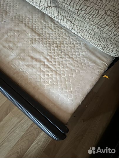 Диван угловой