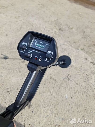 Металлоискатель MD 4030 новый