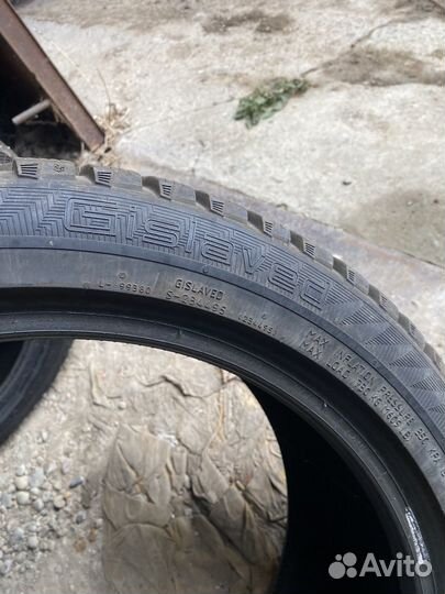 Gislaved Nord Frost 200 245/40 R18