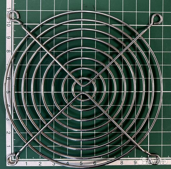 Защитная решетка для вентиляции