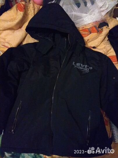 Зимняя мужская куртка levis