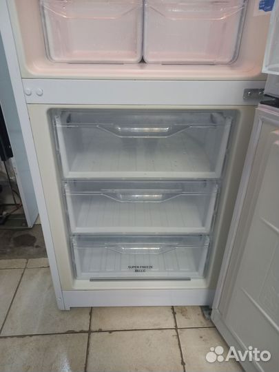 Холодильник indesit no frost