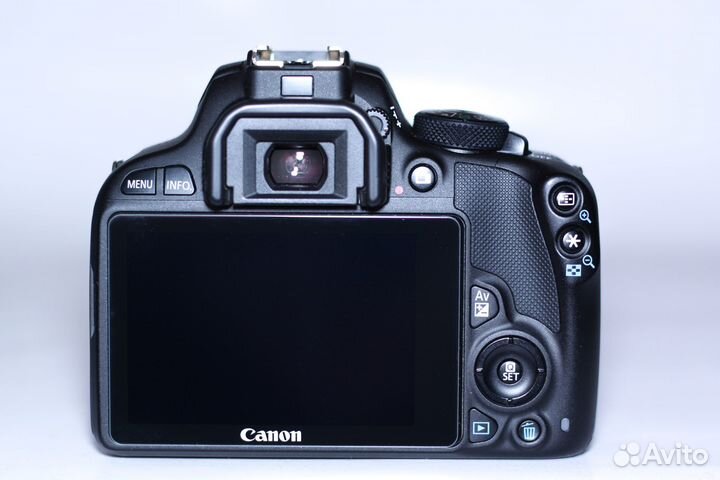 Canon 100D + 18-55mm III kit New