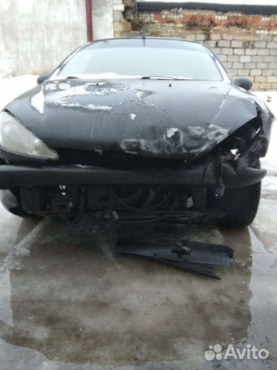 Разбор (б/у Запчасти) Peugeot 206 2004 год 1.4
