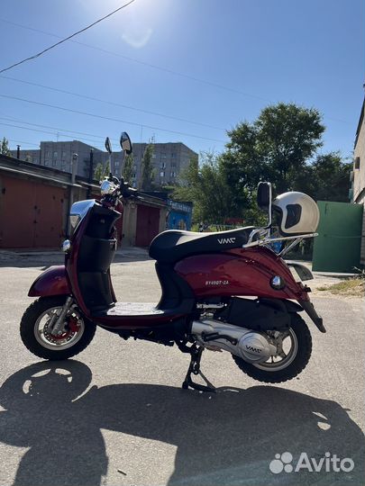 Скутер Vento retro 50/150 кубов