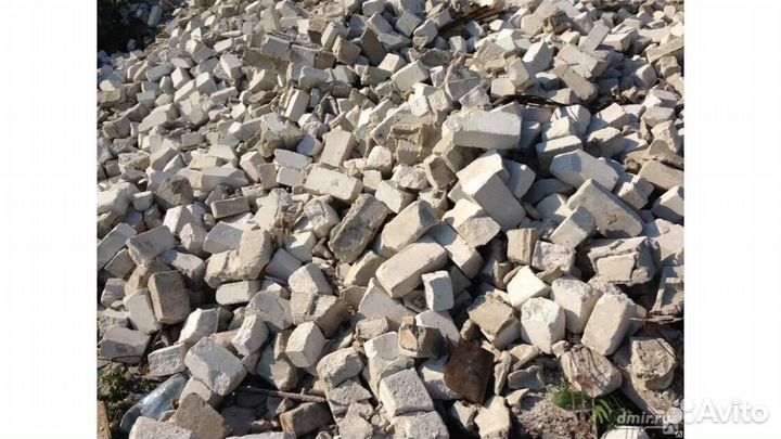 Битый кирпич для отсыпки