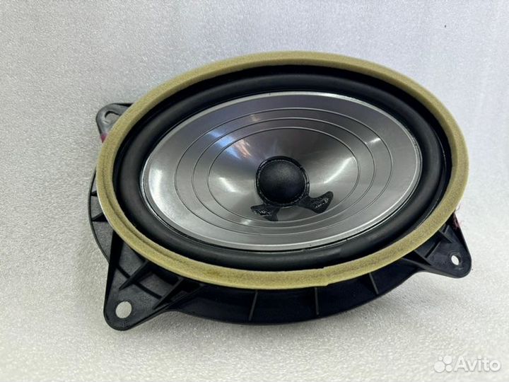 Динамик двери передний Toyota Land Cruiser prado