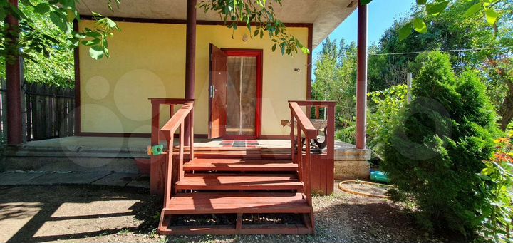 Дача 20 м² на участке 6 сот.