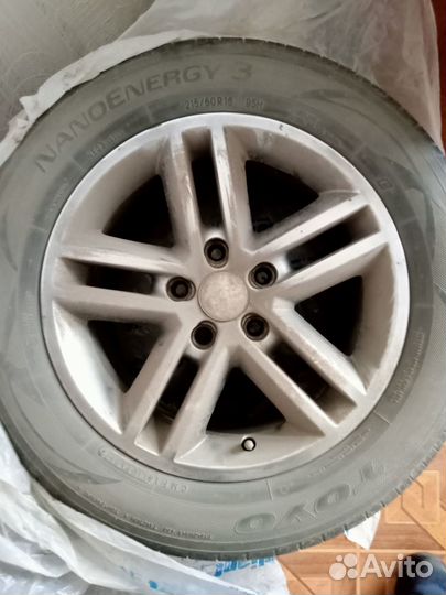 Toyo NanoEnergy 3 215/60 R16 95H