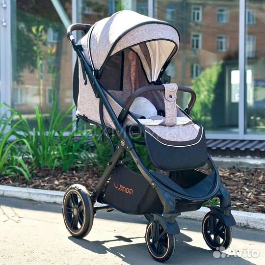 Прогулочная коляска Luxmom609