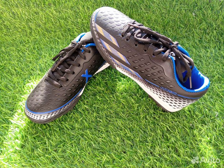 Сороконожки шиповки 21см