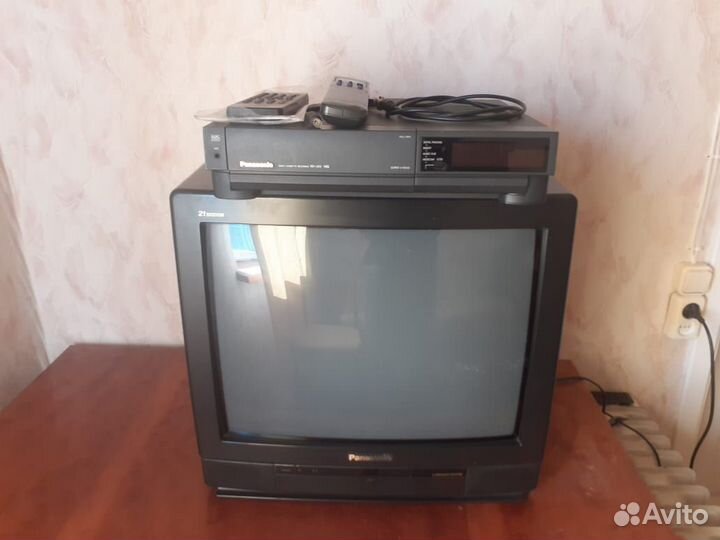 Видеомагнитофон panasonic J45