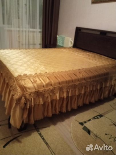 Покрывало на кровать