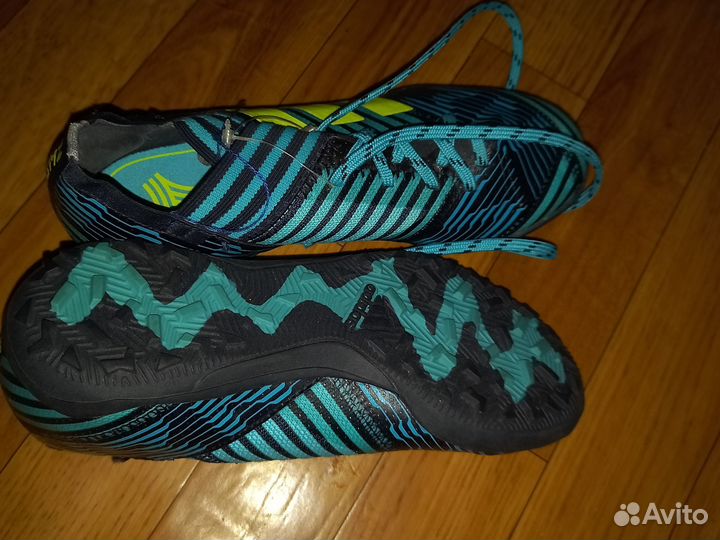 Сороконожки Adidas Nemeziz