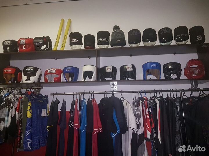 Twins, Yokkao, Venum, Hayabusa, RDX, King и др