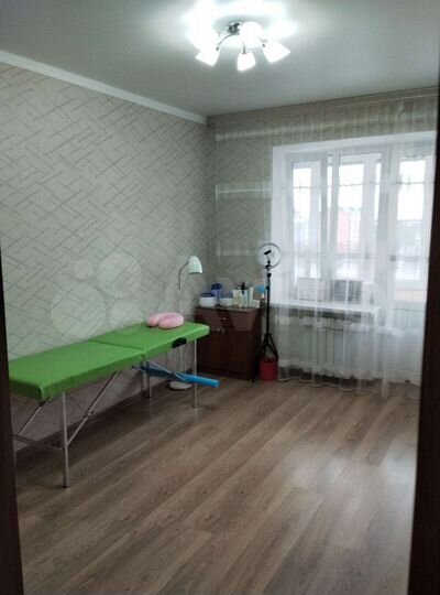 3-к. квартира, 94 м², 5/5 эт.