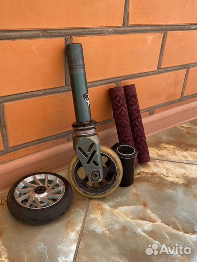 Запчасти для трюкового самоката