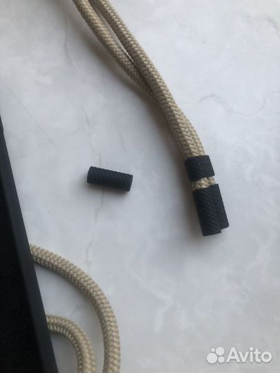 Чехол на шнурке iPhone 7+/8+