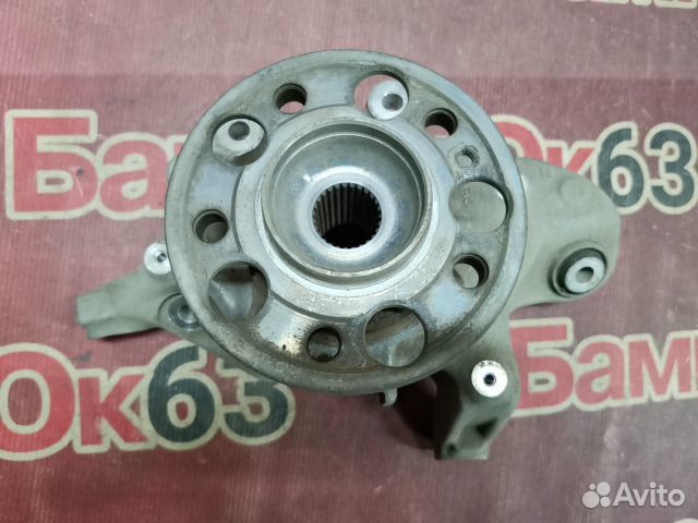 Кулак задний левый Mercedes-Benz E -Class