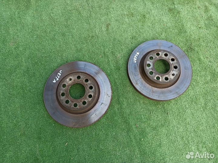 Тормозной диск передний Volkswagen Jetta седан 1.6