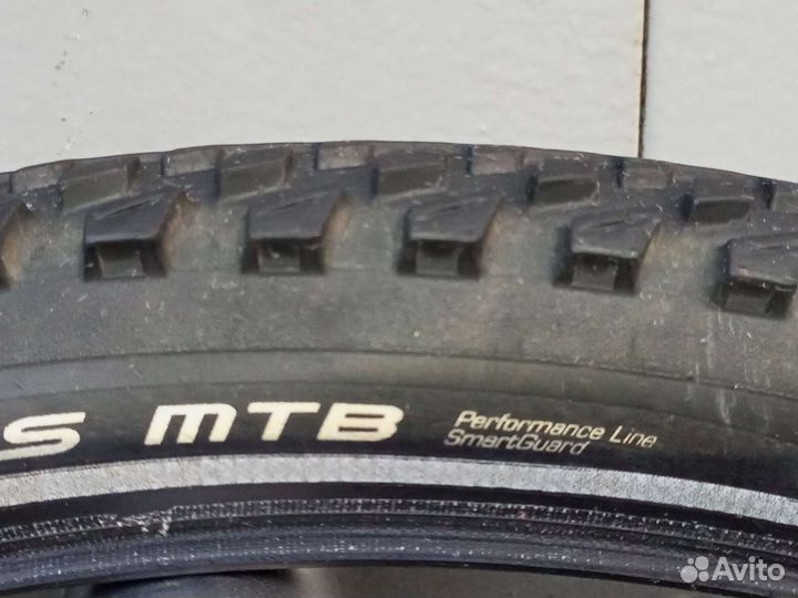 Пара Schwalbe Marathon Plus MTB 26x2.1