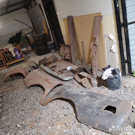 Капот газ 24