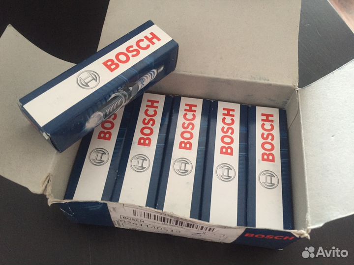 Свечи зажигания Bosch 0 241 140519
