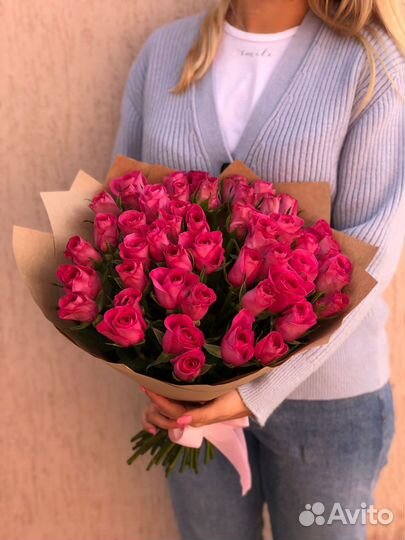 51 роза 50см с бесплатной доставкой Севастополе