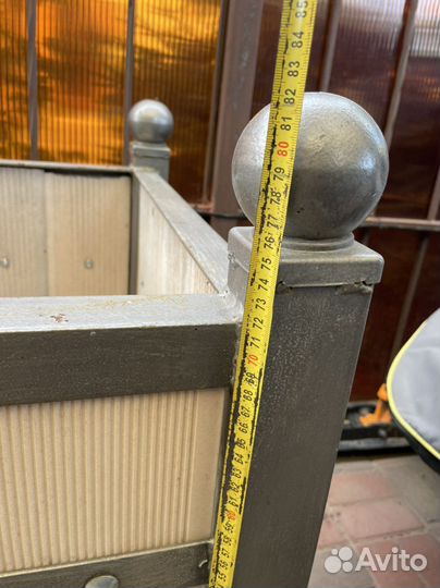 Клумба металлическая