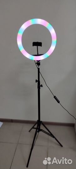 Кольцевая лампа со штативом