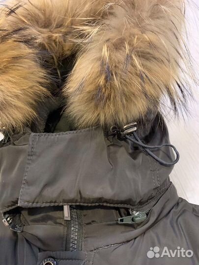 Куртка зим(пуховик), р-р116 с мехом енота