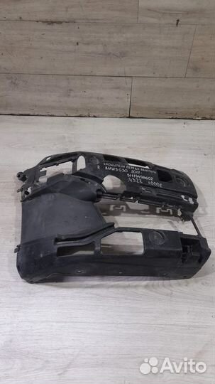 Кронштейн бампера передний правый Bmw 5 G 30 С