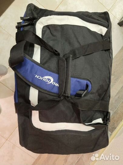 Мега большая новая спортивная сумка