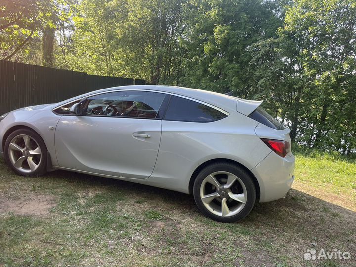 Opel Astra GTC 1.4 МТ, 2012, 255 555 км