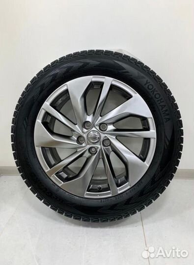 Nissan X-Trail T32, Yokohama G075 225/60 R18