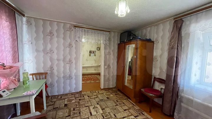 Дом 27,3 м² на участке 1 сот.