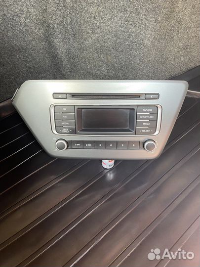 Магнитофон Kia Rio 3
